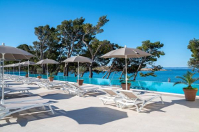 Гостиница Valamar Meteor Hotel  Макарска 